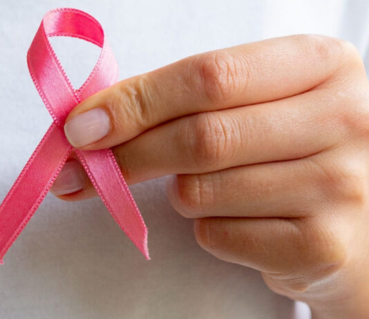 30% de mujeres con cáncer de mama en Ecuador reciben diagnóstico tardío