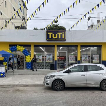 Minimarkets de grandes cadenas buscan arrasar y monopolizar el mercado barrial