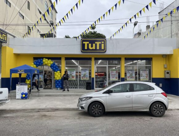 minimarkets de grandes cadenas en barrios Minimarkets de grandes cadenas buscan arrasar y monopolizar el mercado barrial